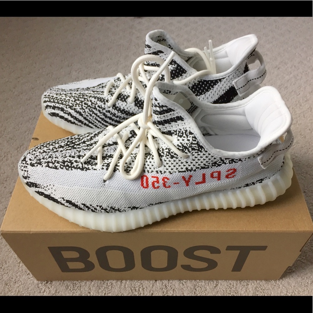 SOLD!!!  Yeezy Boost 350 V2 Zebra